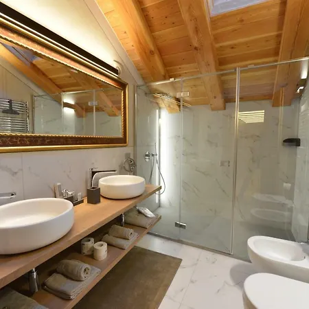 Le Reve - Via Sant'orso,2 Аоста