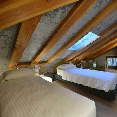 Le Reve - Via Sant'orso,2 Апартаменты *