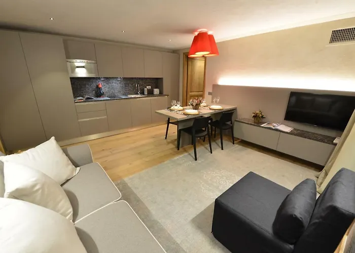 Le Reve - Via Sant'orso,2 *